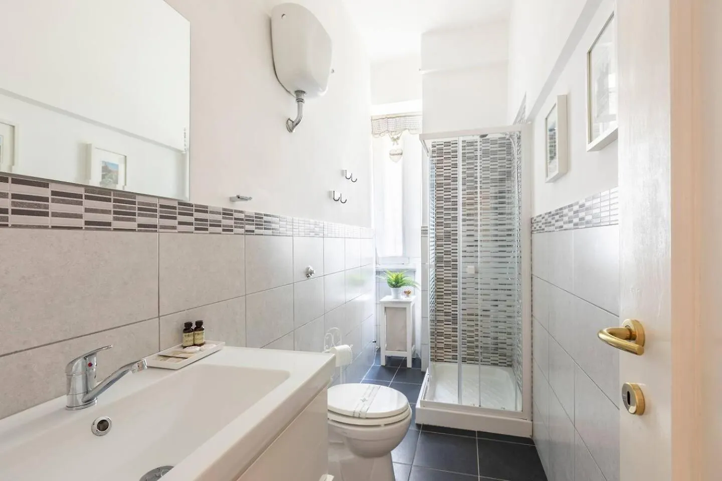 Florje House Apartment Rome